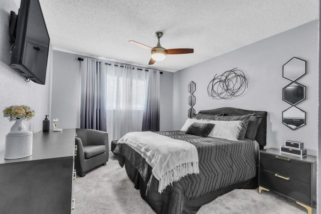 5435 Dry Creek Rd, Sacramento, CA 95838