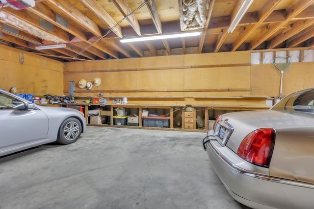 5435 Dry Creek Rd, Sacramento, CA 95838