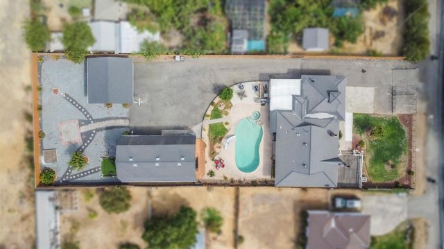 5435 Dry Creek Rd, Sacramento, CA 95838