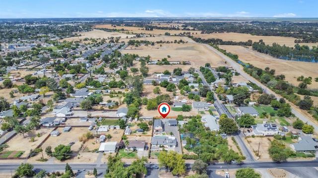 5435 Dry Creek Rd, Sacramento, CA 95838
