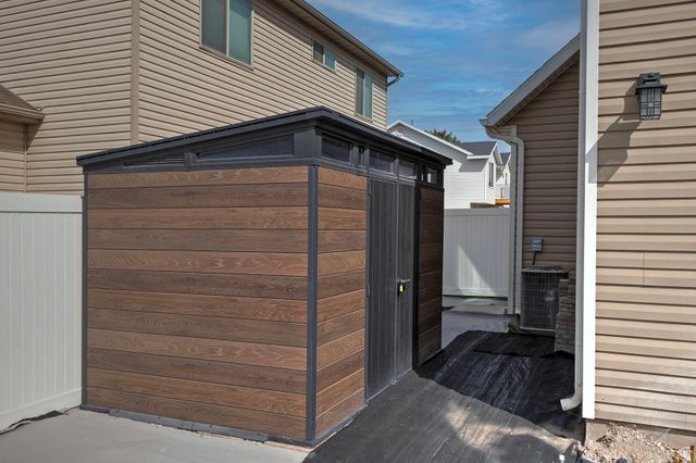 2960 S ADAMS GARDEN CV, South Salt Lake, UT 84106