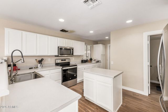 303 W BRUCE Avenue, Gilbert, AZ 85233