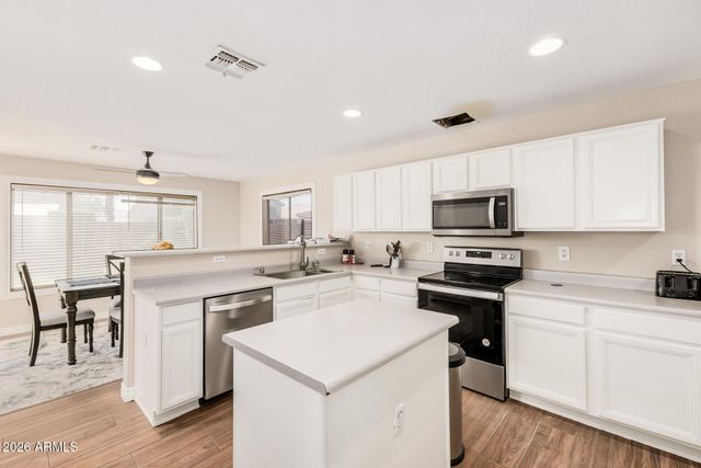 303 W BRUCE Avenue, Gilbert, AZ 85233