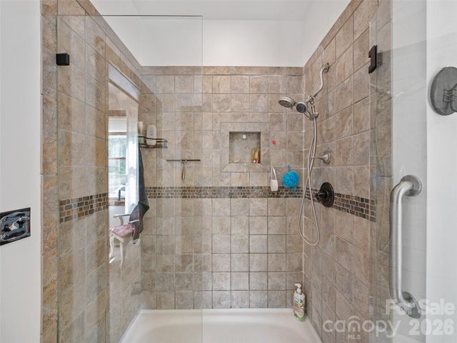101 Waterwheel Drive, Green Mountain, NC 28740