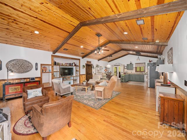 101 Waterwheel Drive, Green Mountain, NC 28740