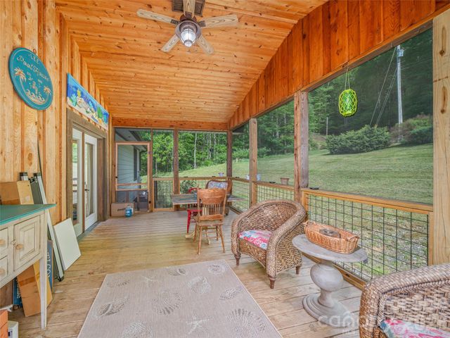 101 Waterwheel Drive, Green Mountain, NC 28740