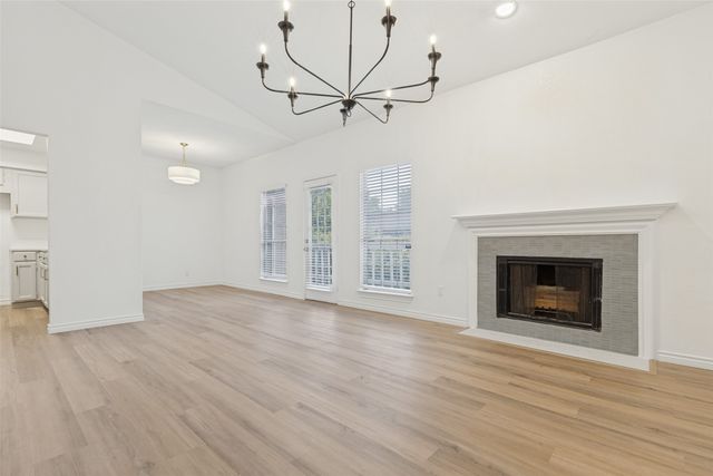 8600 Coppertowne Lane 1707, Dallas, TX 75243