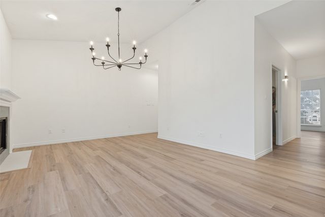 8600 Coppertowne Lane 1707, Dallas, TX 75243