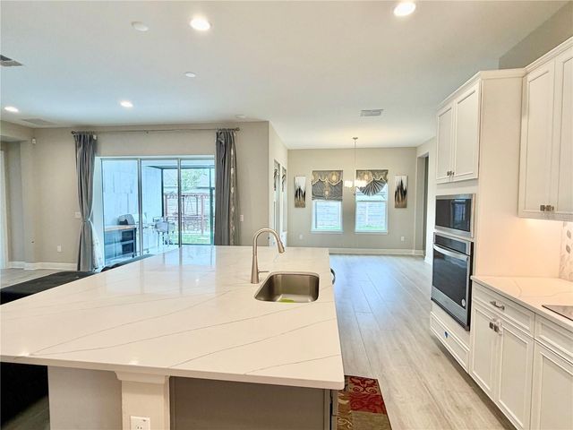 19153 PLANETREE STREET, Orlando, FL 32827