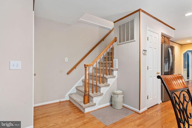 100 BOSCOBEL RD, Fredericksburg, VA 22405