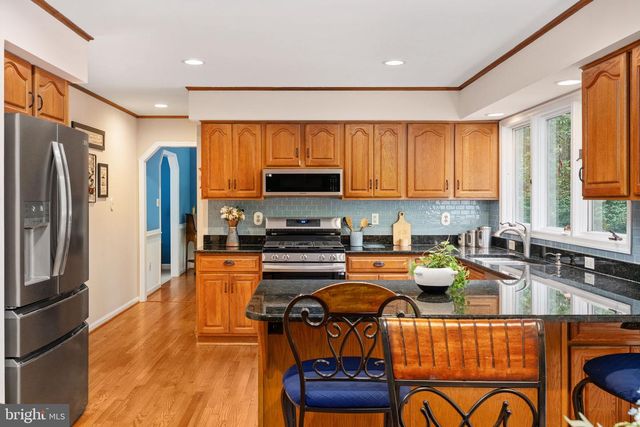 100 BOSCOBEL RD, Fredericksburg, VA 22405