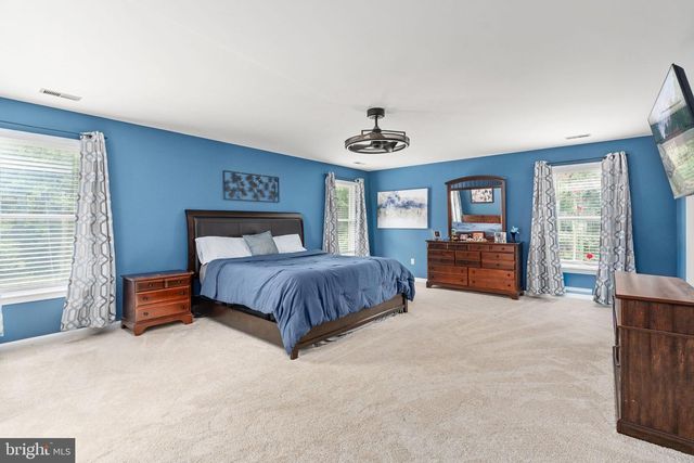100 BOSCOBEL RD, Fredericksburg, VA 22405
