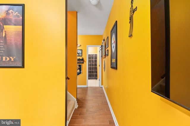 100 BOSCOBEL RD, Fredericksburg, VA 22405