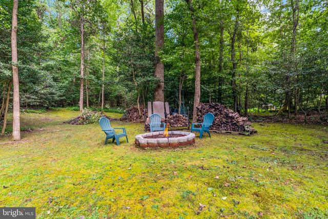 100 BOSCOBEL RD, Fredericksburg, VA 22405