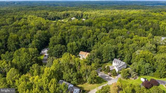 100 BOSCOBEL RD, Fredericksburg, VA 22405