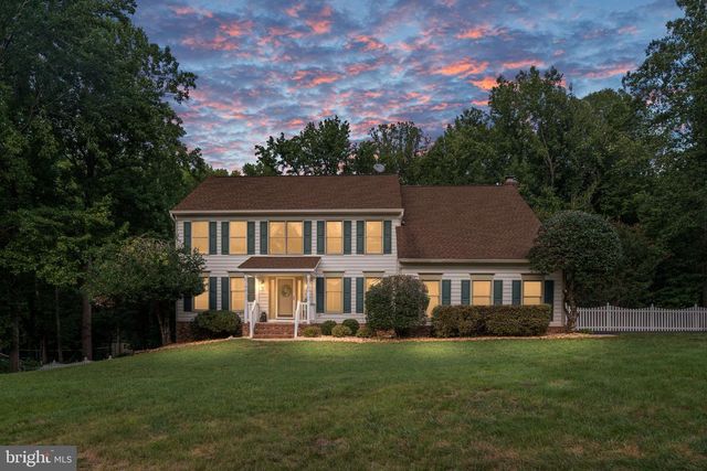 100 BOSCOBEL RD, Fredericksburg, VA 22405