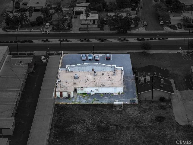 405 Iowa Avenue, Riverside, CA 92507