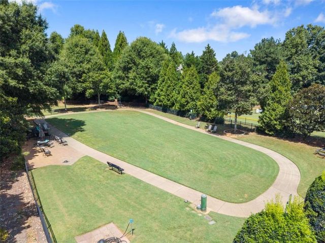 6142 Longleaf Drive, Hoschton, GA 30548