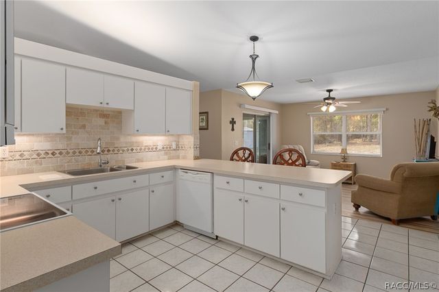 3212 W Camilo Drive, Citrus Springs, FL 34466