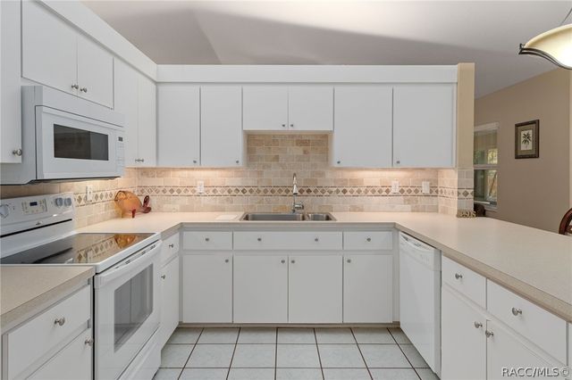 3212 W Camilo Drive, Citrus Springs, FL 34466