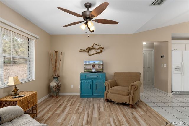 3212 W Camilo Drive, Citrus Springs, FL 34466