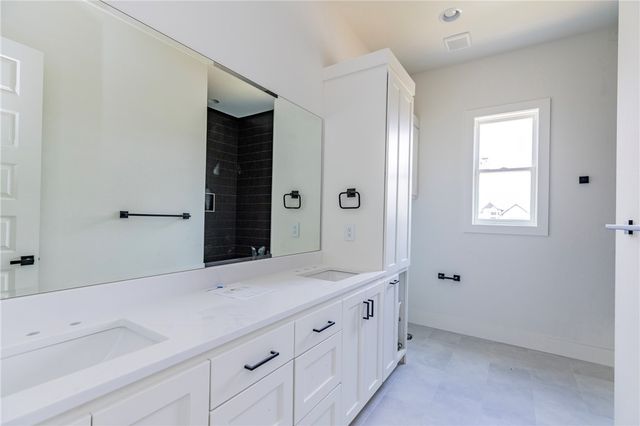 3611 Beaverhead Way, Bentonville, AR 72712
