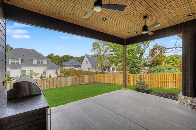 3611 Beaverhead Way, Bentonville, AR 72712