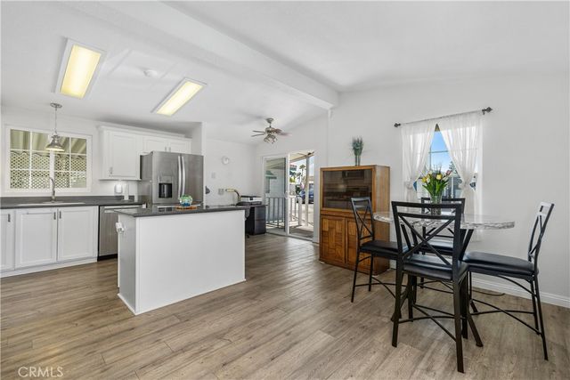 6247 E Golden Sands 184, Long Beach, CA 90803