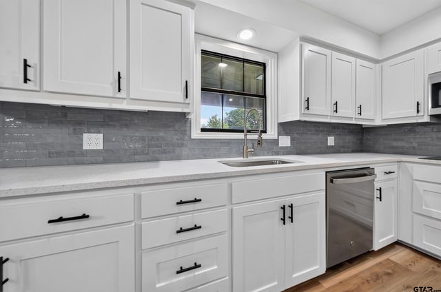 5309 Matney Ln, Tyler, TX 75707