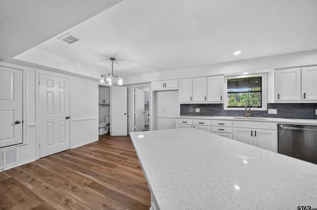 5309 Matney Ln, Tyler, TX 75707