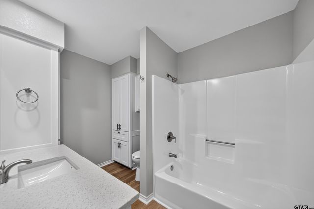 5309 Matney Ln, Tyler, TX 75707