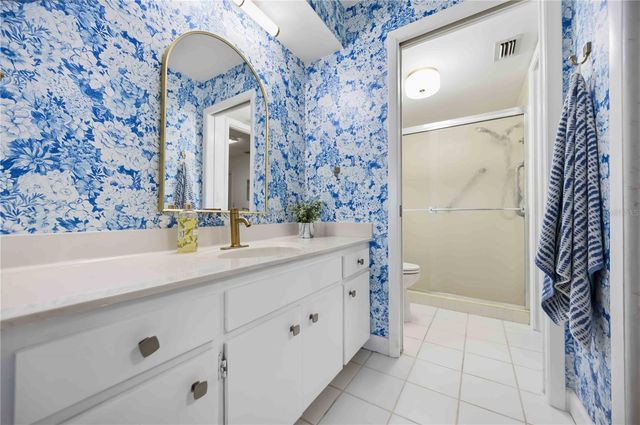 1720 SKLAR COURT, Venice, FL 34293