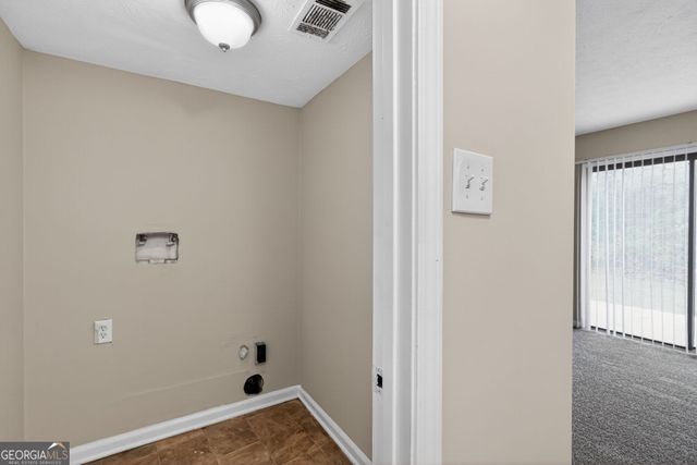 1039 Nimblewood Way, Stone Mountain, GA 30088