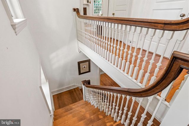 443 SAINT DAVIDS AVE, Wayne, PA 19087