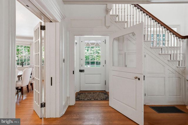 443 SAINT DAVIDS AVE, Wayne, PA 19087