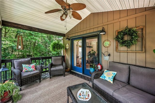 78 Folk Rd, Delaware Twp, PA 16124