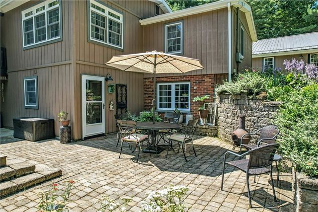 78 Folk Rd, Delaware Twp, PA 16124