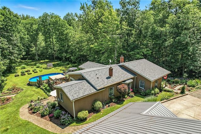 78 Folk Rd, Delaware Twp, PA 16124