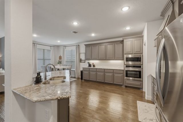 517 Wildriver Trail, Fort Worth, TX 76131