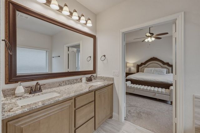 517 Wildriver Trail, Fort Worth, TX 76131