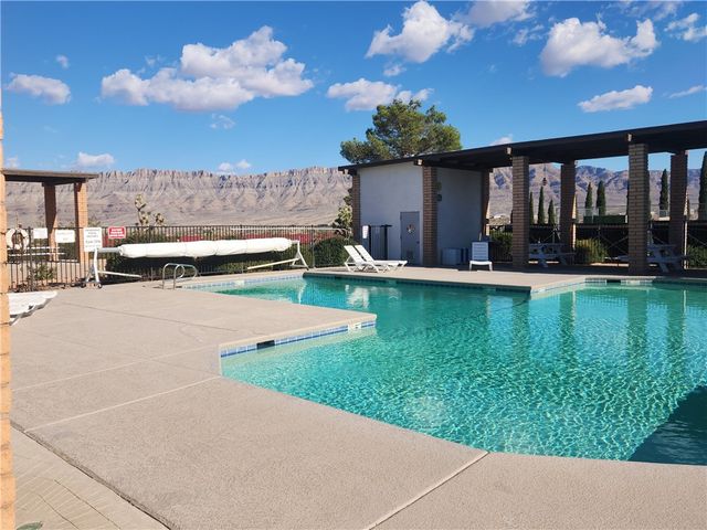 710 W Phantom Creek Drive, Meadview, AZ 86444
