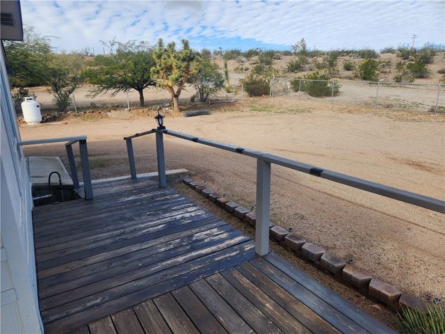 710 W Phantom Creek Drive, Meadview, AZ 86444