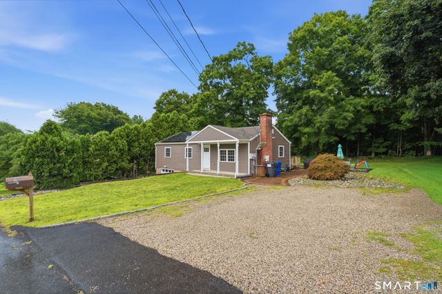 11 Lake Road, Portland, CT 06480