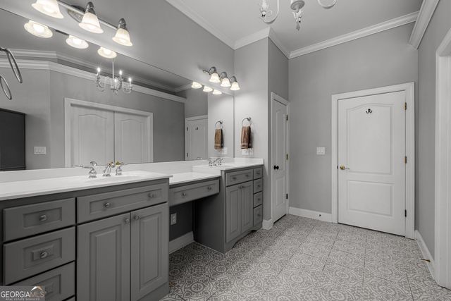 212 Arbor Springs North Drive, Newnan, GA 30265