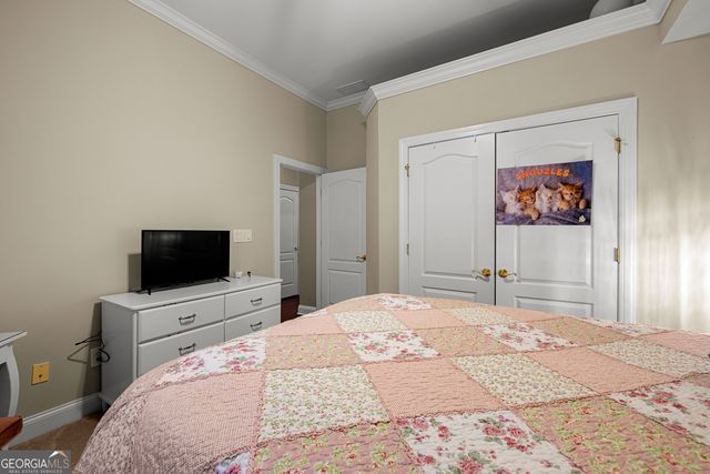 212 Arbor Springs North Drive, Newnan, GA 30265