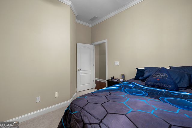 212 Arbor Springs North Drive, Newnan, GA 30265