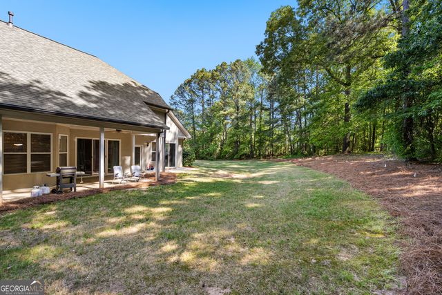 212 Arbor Springs North Drive, Newnan, GA 30265