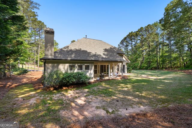 212 Arbor Springs North Drive, Newnan, GA 30265