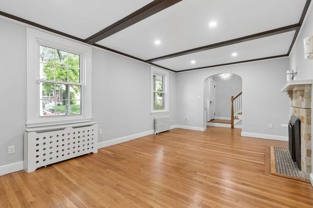 36 Risley Rd, Brookline, MA 02467