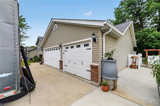 500 Candlestick Court, Warrenton, MO 63383
